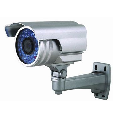 Water-resistant Day/Night Color CCD Camera with Auto White Balance