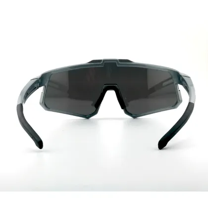 Cycling Sunglasses: Full Frame Photochromic Glasses for Biking Eyewear