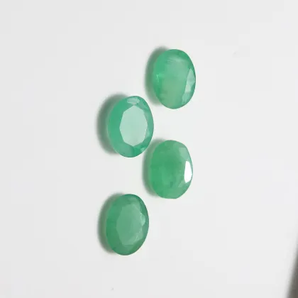 Calibrated Natural Emerald Gemstone Mix Shape Emerald