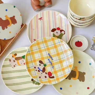 Stylish Anime-Themed Dinnerware Collection