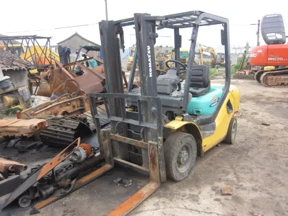 used komatsu forklift FD25T