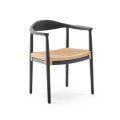 Cadeira de jantar de madeira de costas para trás, tamanho adequado