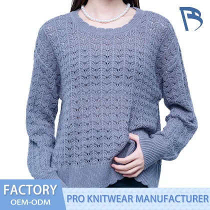 Women's pullover made of acrylic fiber