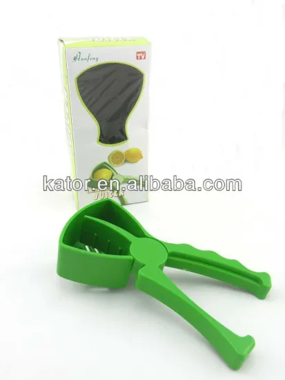 Plastic Manual Lemon Juicer