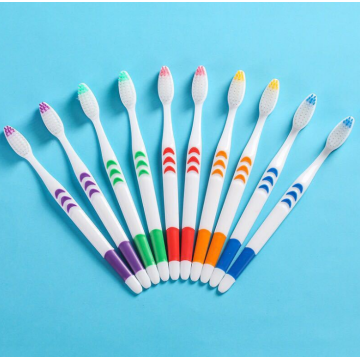 Трехцветная машина для литья под давлением ручки зубной щетки