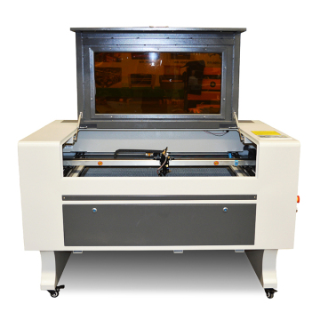 Macchina per incisione laser da abbigliamento da 100/130 W ad alta velocità per mazze da golf