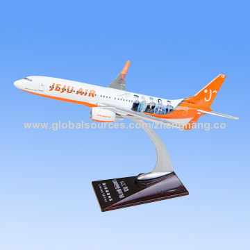 Metal Model Plane with ISO 9001, OEM Orders are Welcome, Handmade