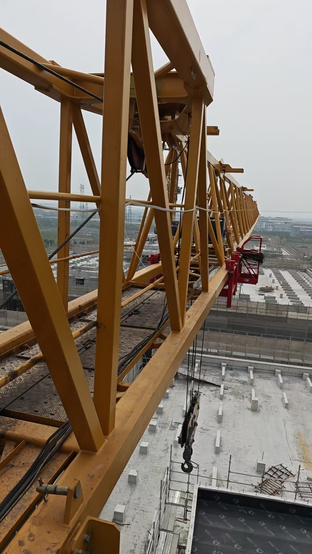tower crane suppliers tower crane suppliers