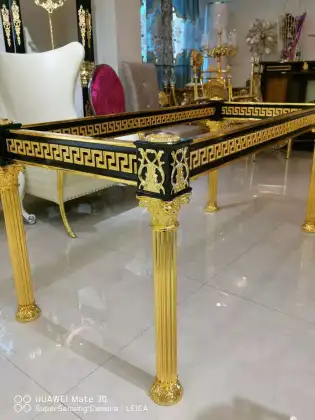 Golden Plated Royal Family Wedding Dinner Table Setup
