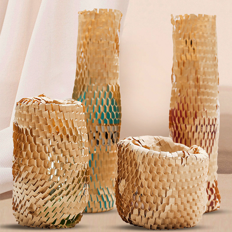 Honeycomb paper mesh sleeve for wine bottles