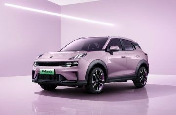 High Quality Gasoline SUV LYNK&CO 06