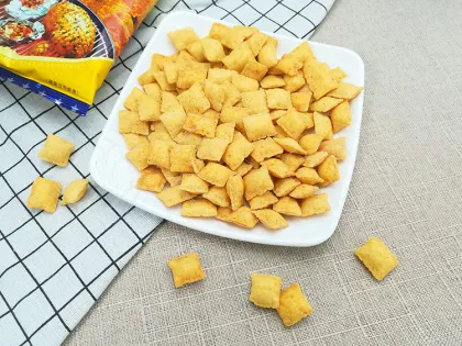 BBQ flavoured crisp snack food for supermarket