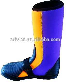 Colourful neoprene waterproof flat keel boots