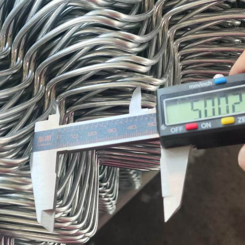 Installazione di maglie di catena rivestite in PVC