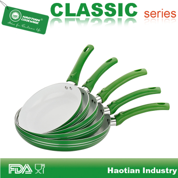 Colorful Aluminum Non Stick Fry Pan Set With Bakelite Handle
