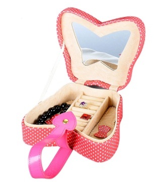 butterfly shaped pink paper jewelry box