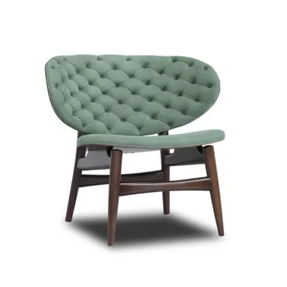 Aged Leather Leisure Chesterfield Sofa