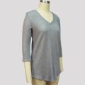 Camisetas de mujer con cuello en V gris