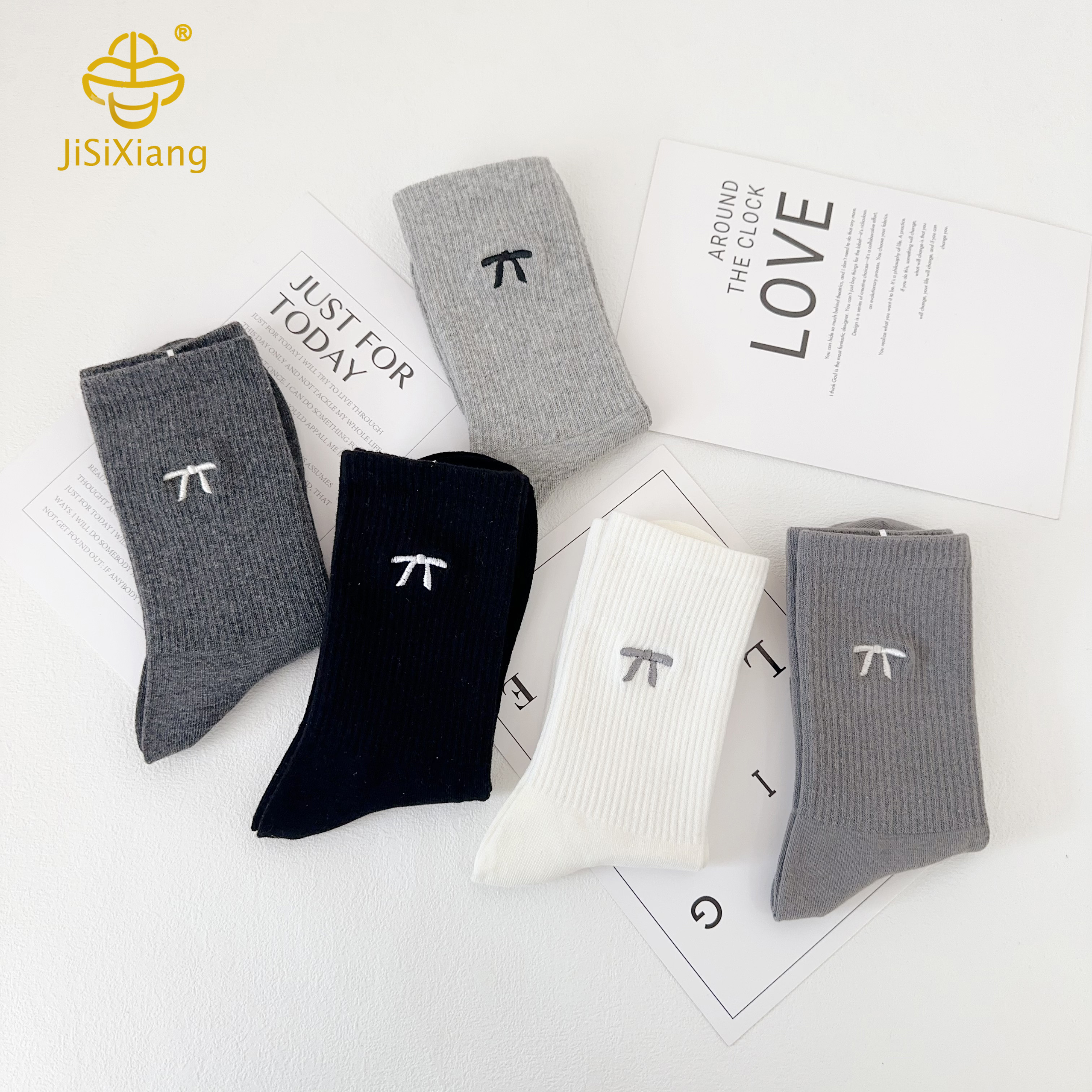 Cartoon bow embroidered socks