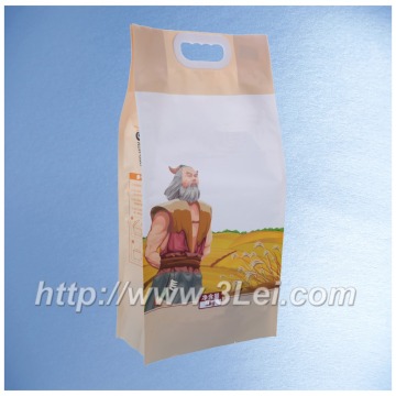 Four side sealing pouch with handle for packing rice