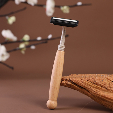 2-Blade Wheat Straw Razor with Wood Handle - Hotel & Disposable Option