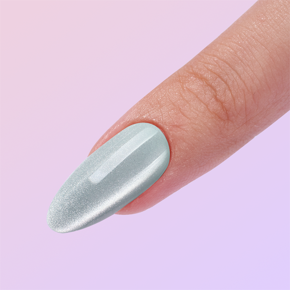 reflective smoothie false nail