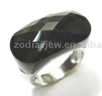 925sterling silver ring with seni-preciuos setting