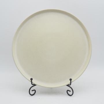 Beige TableWares Set Steinzeugdinnerset, schöne Farbkeramik -Steinzeug -Abendessen Set