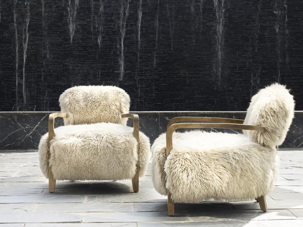 Cabana yeti lounge chair sheepskin upholstery