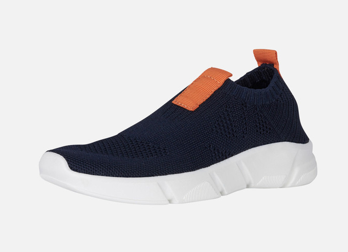 Elegant Flyknit Mesh Sneakers for Women's Daily Wear