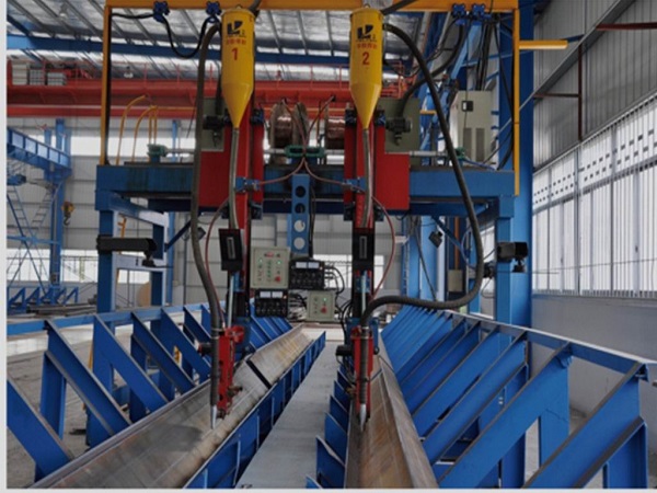 Submerged Arc Welding Machine