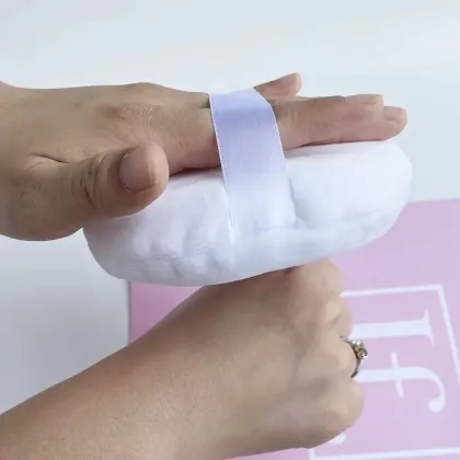 Extra Large Cosmetic Powder Puff for Loose Powder