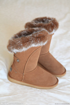 Snow Boots