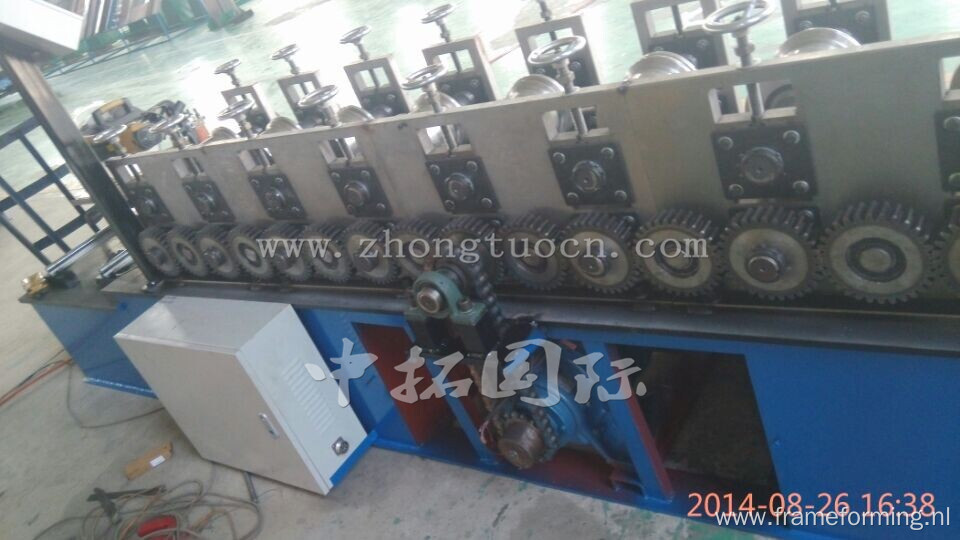 Roof Ridge Cap Tile Parts Roll Forming Machine