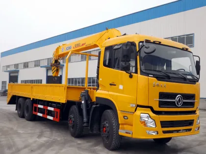 DONGFENG 8x4 mobile crane