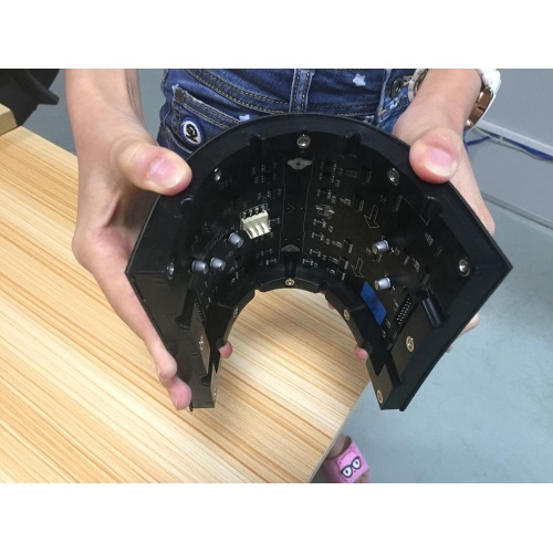 Good quality LED pannel P4/P5 Flexible soft module