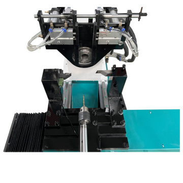 Hot Selling CNC Wood Turning Lathe for Carpentry: Wood Bowls and Plates