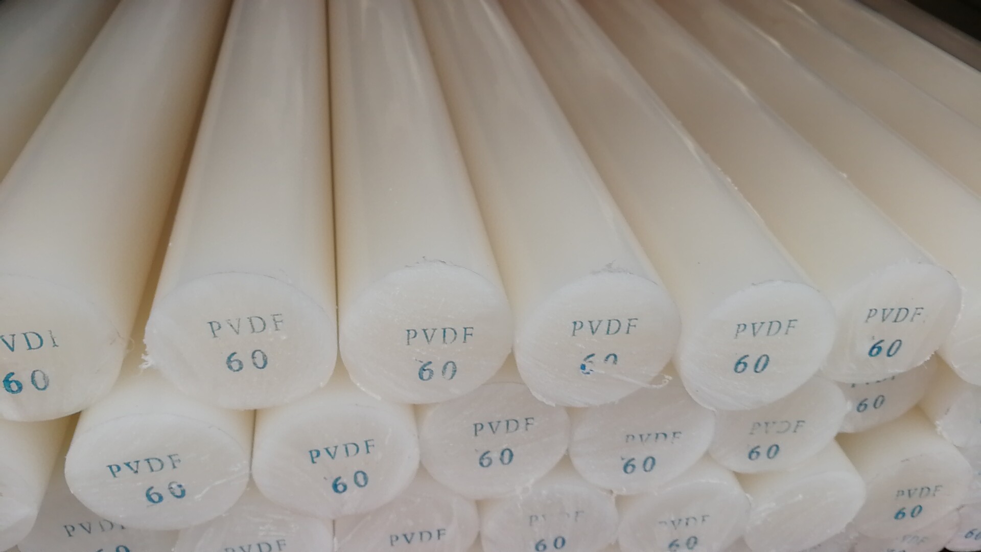 PVDF rod3