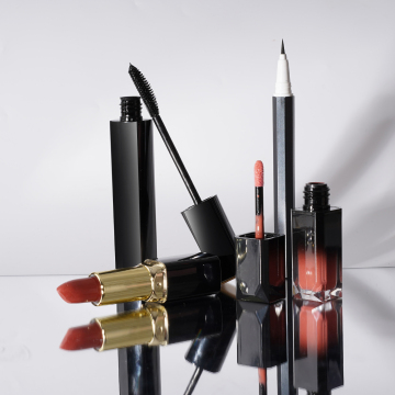 Wholesale Factory Vendors: Complete Makeup Sets for Beginners