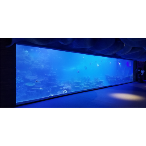 Acryl -aquariumtank voor restaurant