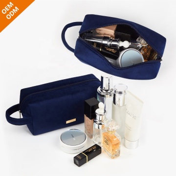 Borsa cosmetica in velluto blu scuro con grande capacità e logo personalizzato