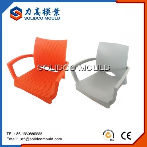 Molde de cadeira de vime sintético plástico
