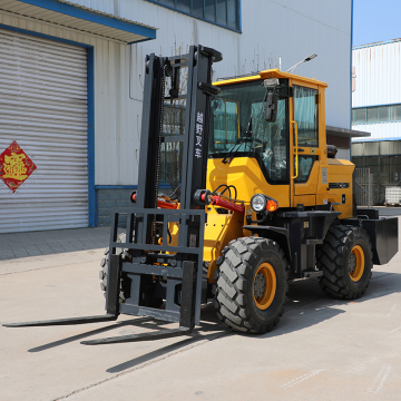 Rough Terrain Forklift With Diesel Engine