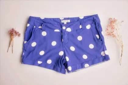 Women Wave Point Shorts