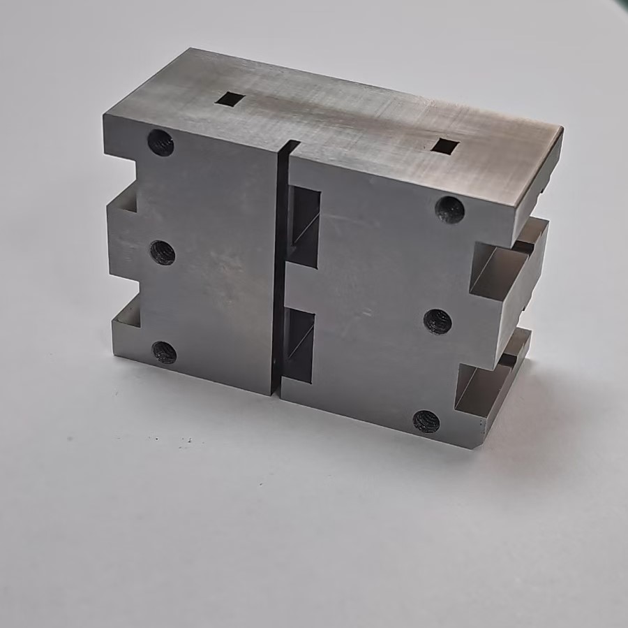 Custom Injection Molded Solutions