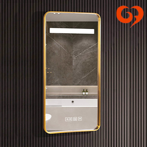 Eleganti design di specchi in metallo per spazi abitativi di lusso