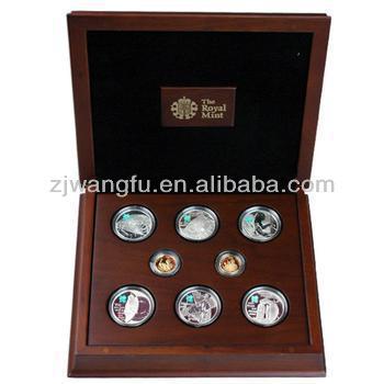 luxury wooden coin storage box