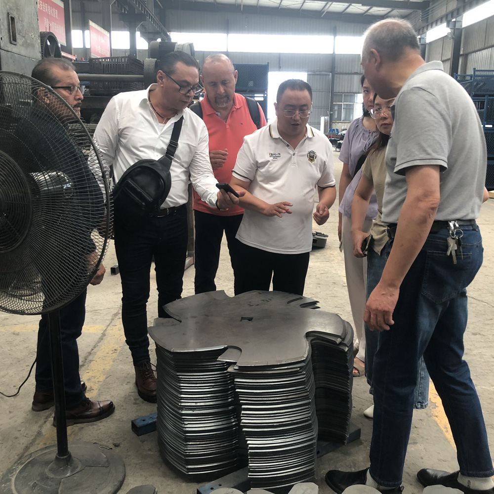 8bf68337-70e2-470b-bb3a-4fb14273bcf1