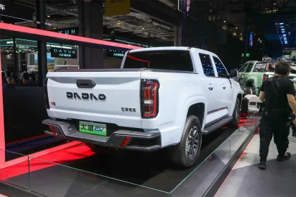 China Factory Direct JMC Dadao EV: 4 Doors 5 Seats Electric Pickup Truck