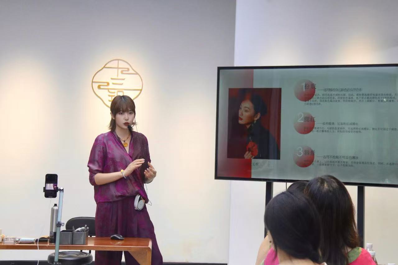 1c5b6f09d9cdb8d242824d01ac4198fc